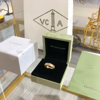 Van Cleef & Arpels Golden Blossom Slim Band Ring